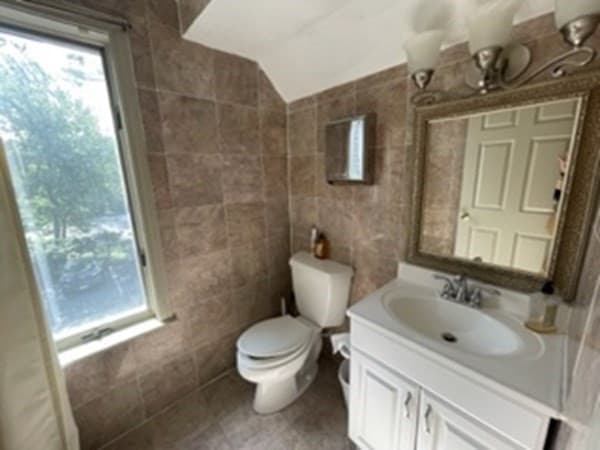 175 Derby St # 4, Hingham MA 02043 photo 6