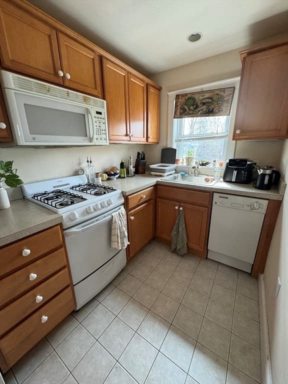 5+ Family - 5+ Units Side by Side at 65-67 Surrey, Boston MA 02135, photo 33 of 35