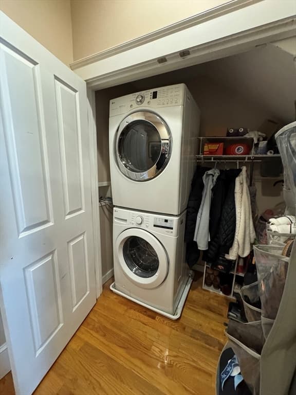 5+ Family - 5+ Units Side by Side at 65-67 Surrey, Boston MA 02135, photo 11 of 35