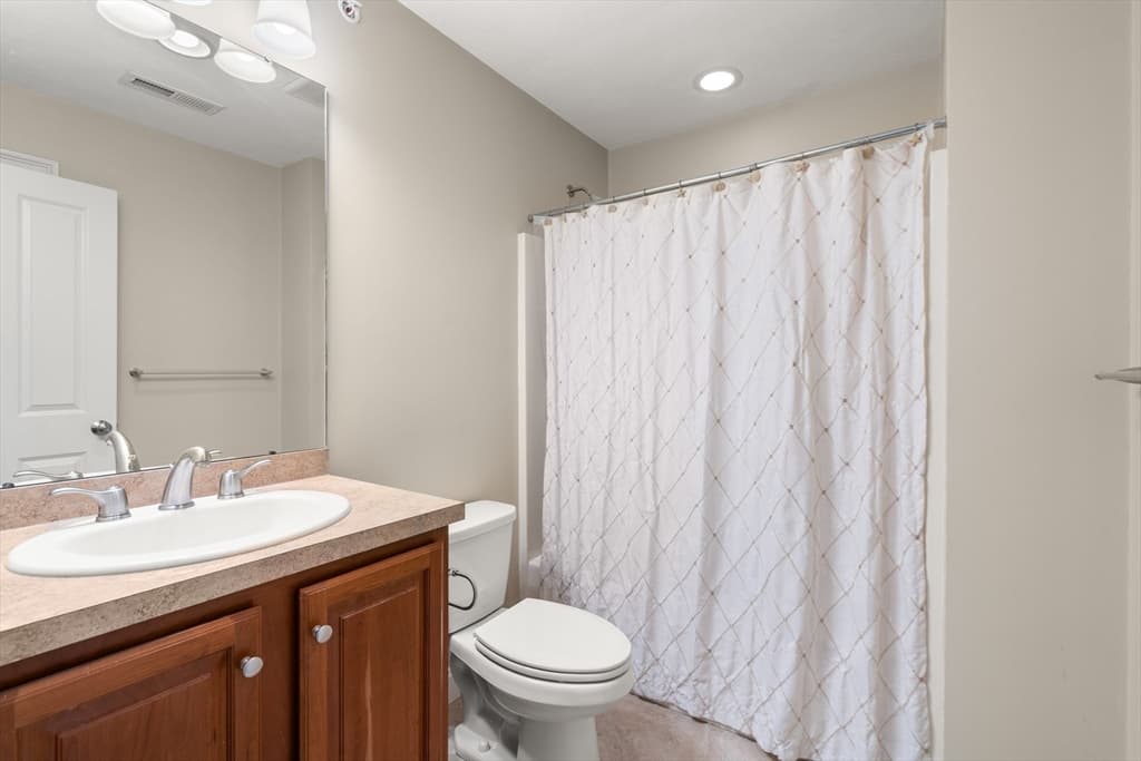 Condominium at 32 Old Framingham Rd # 41, Sudbury MA 01776, Sudbury, photo 18 of 27
