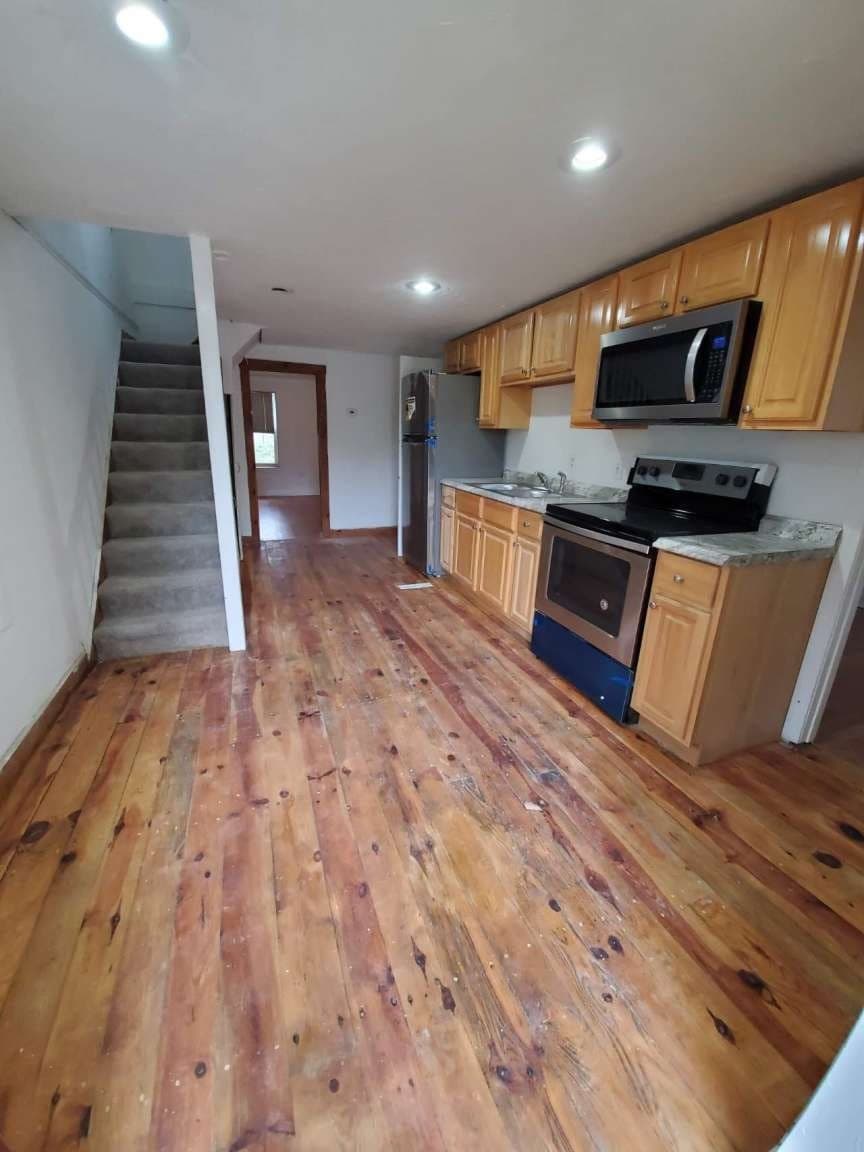 Multi Family at 19 Wallis Park, Lunenburg MA 01462, photo 14 of 18