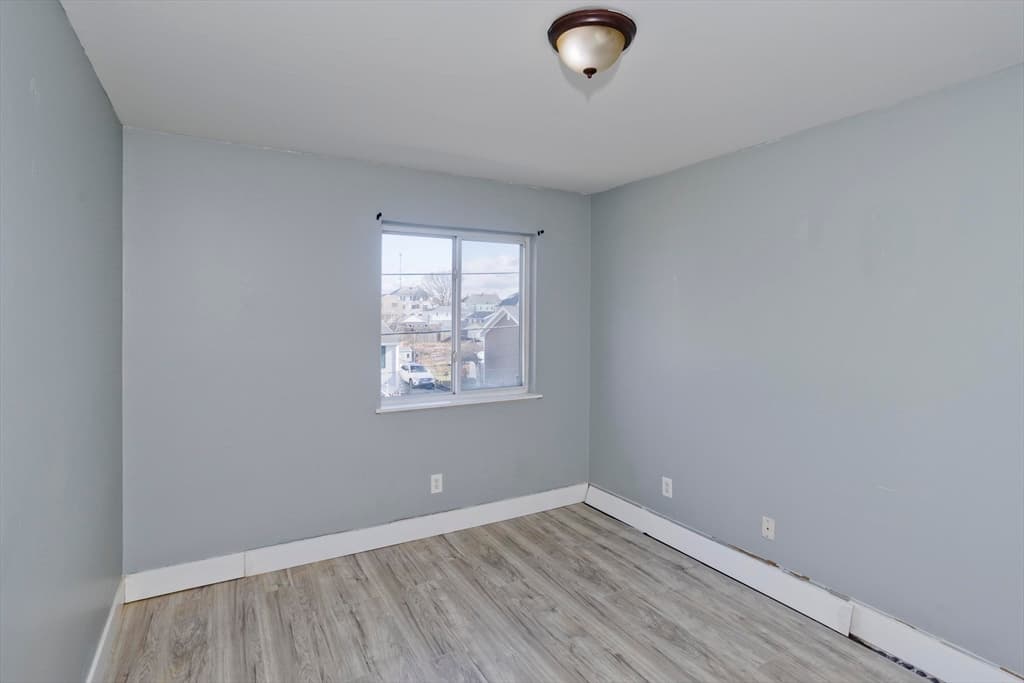 Condominium at 239 Glasgow St # 10, Fall River MA 02721, photo 13 of 24
