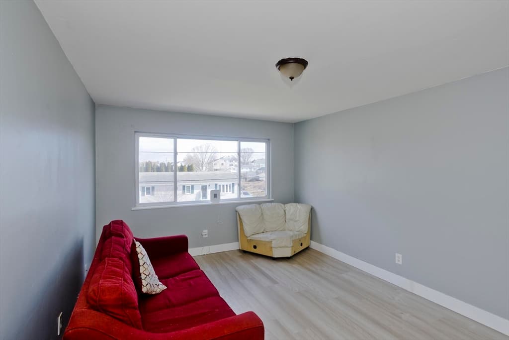 Condominium at 239 Glasgow St # 10, Fall River MA 02721, photo 9 of 24