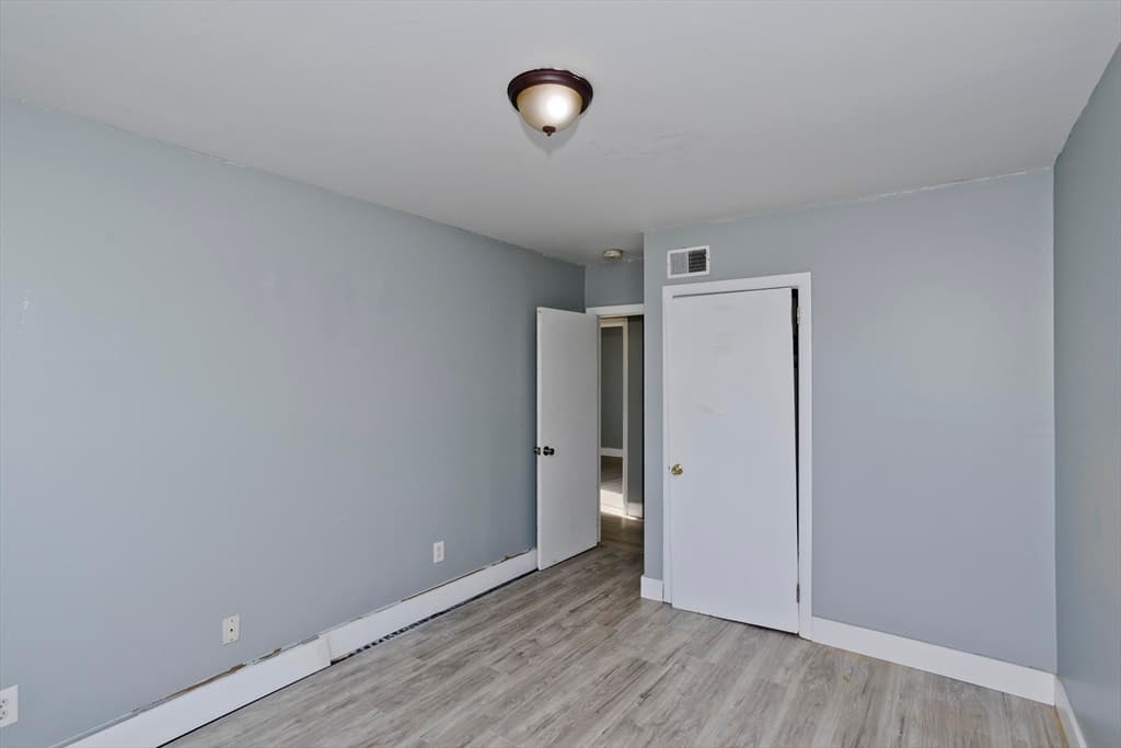 Condominium at 239 Glasgow St # 10, Fall River MA 02721, photo 14 of 24