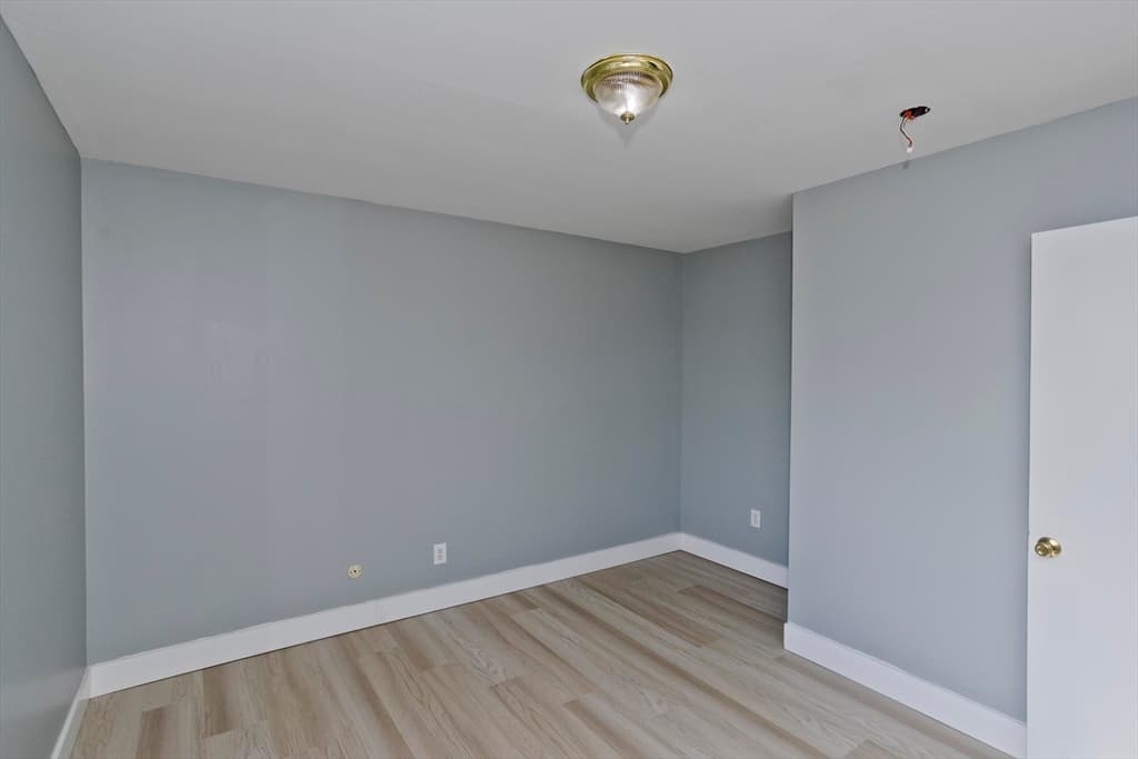 Condominium at 239 Glasgow St # 10, Fall River MA 02721, photo 19 of 24