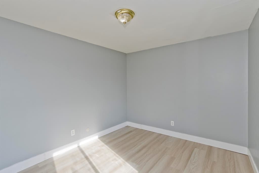 Condominium at 239 Glasgow St # 10, Fall River MA 02721, photo 21 of 24