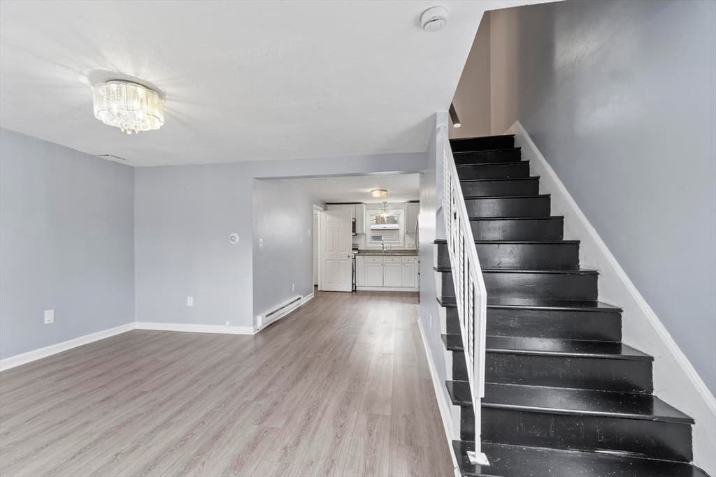 Duplex at 110-112 Everett St, Lawrence MA 01843, Lawrence, photo 28 of 42