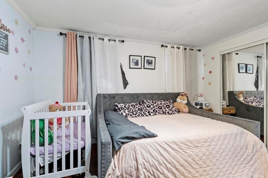 Duplex at 110-112 Everett St, Lawrence MA 01843, Lawrence, photo 20 of 42