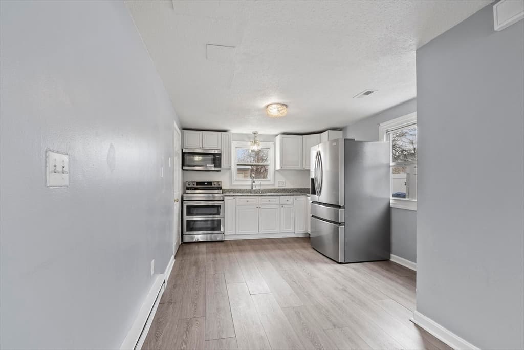 Duplex at 110-112 Everett St, Lawrence MA 01843, Lawrence, photo 33 of 42