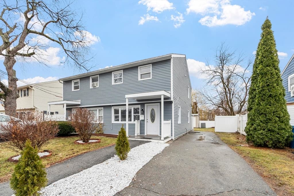 Duplex at 110-112 Everett St, Lawrence MA 01843, Lawrence, photo 8 of 42