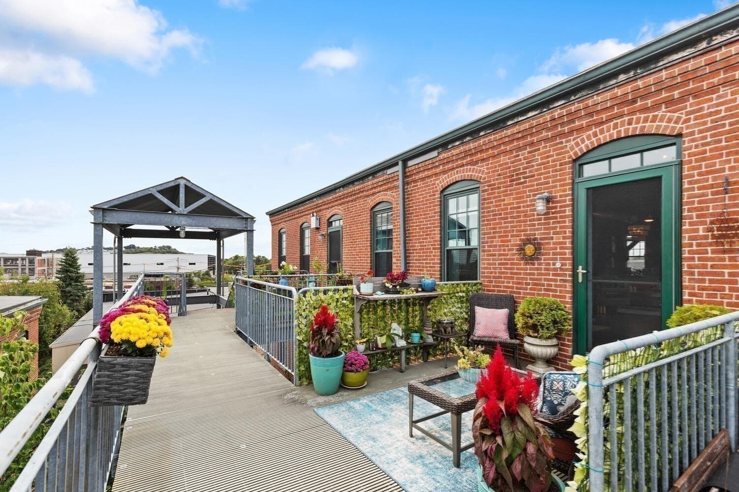60 Dudley St # 32, Chelsea MA 02150