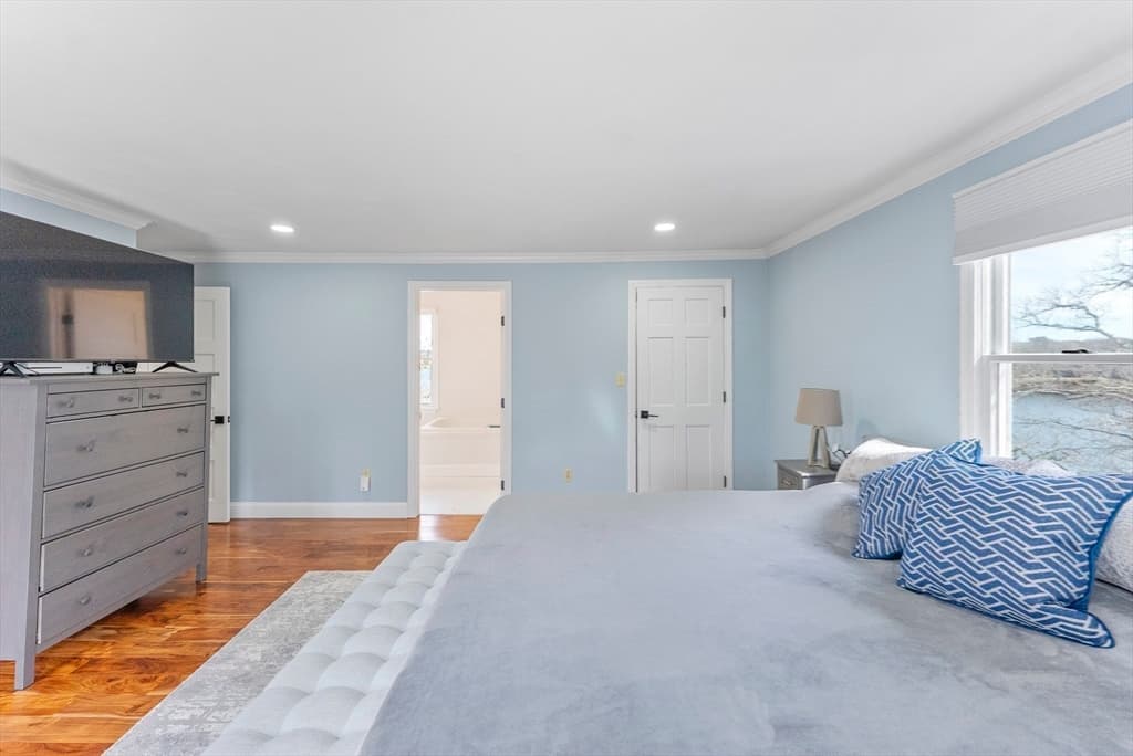 Single Family Residence at 29 Eagle Hill Drive, Plymouth MA 02360, photo 23 of 42