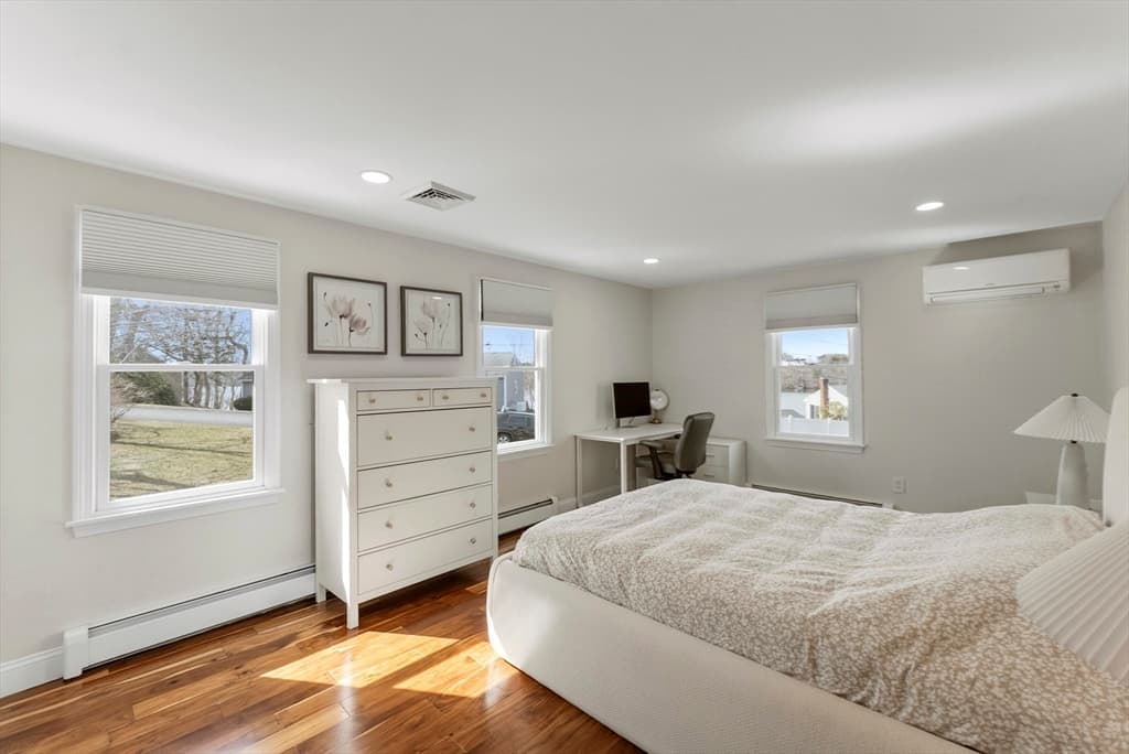 Single Family Residence at 29 Eagle Hill Drive, Plymouth MA 02360, photo 27 of 42