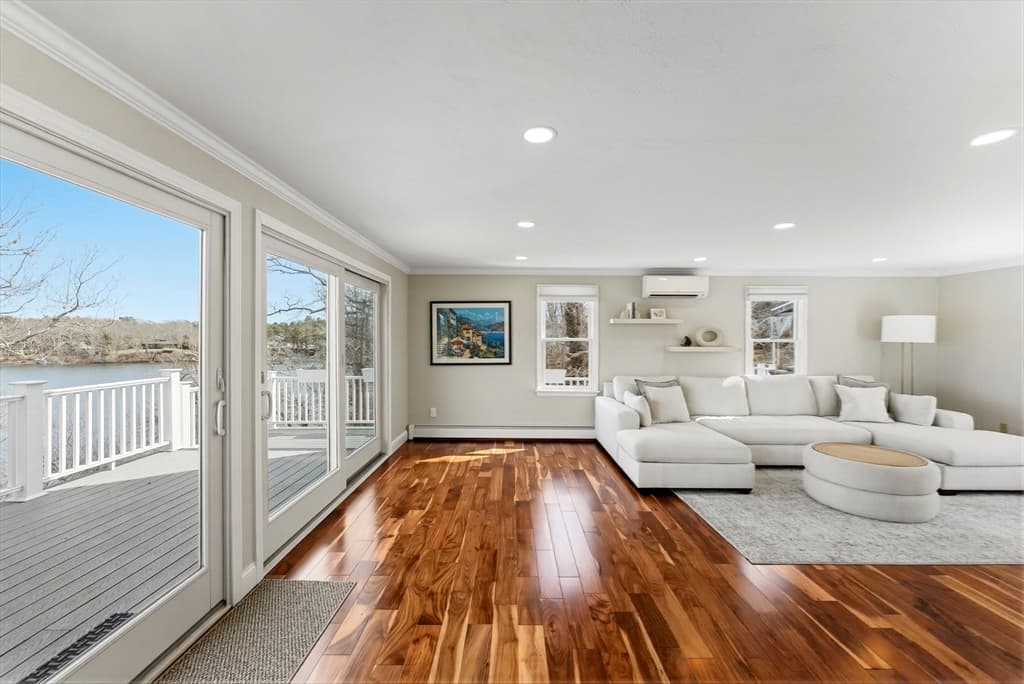 Single Family Residence at 29 Eagle Hill Drive, Plymouth MA 02360, photo 12 of 42
