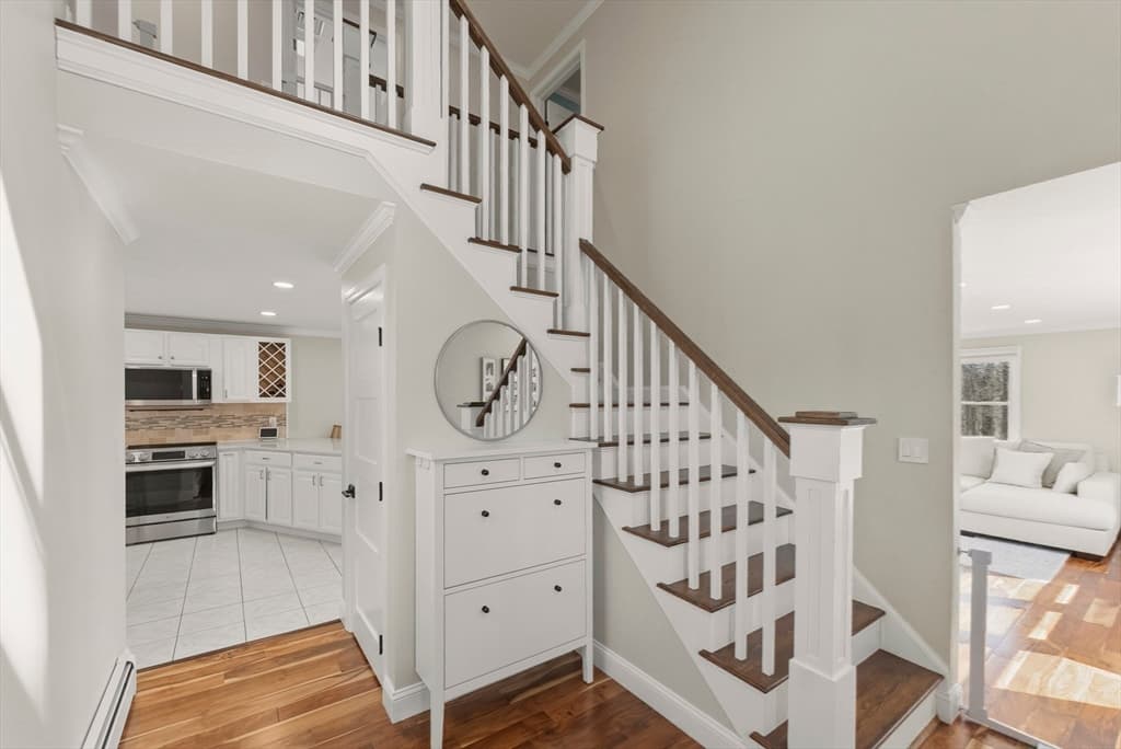 Single Family Residence at 29 Eagle Hill Drive, Plymouth MA 02360, photo 21 of 42