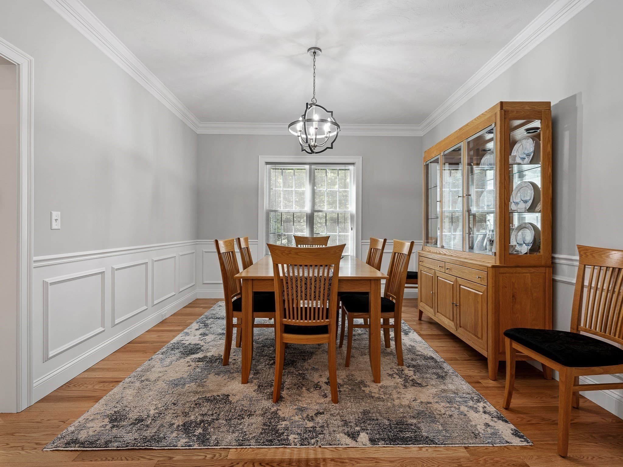 Single Family Residence at 85 East St, Uxbridge MA 01569, photo 7 of 42