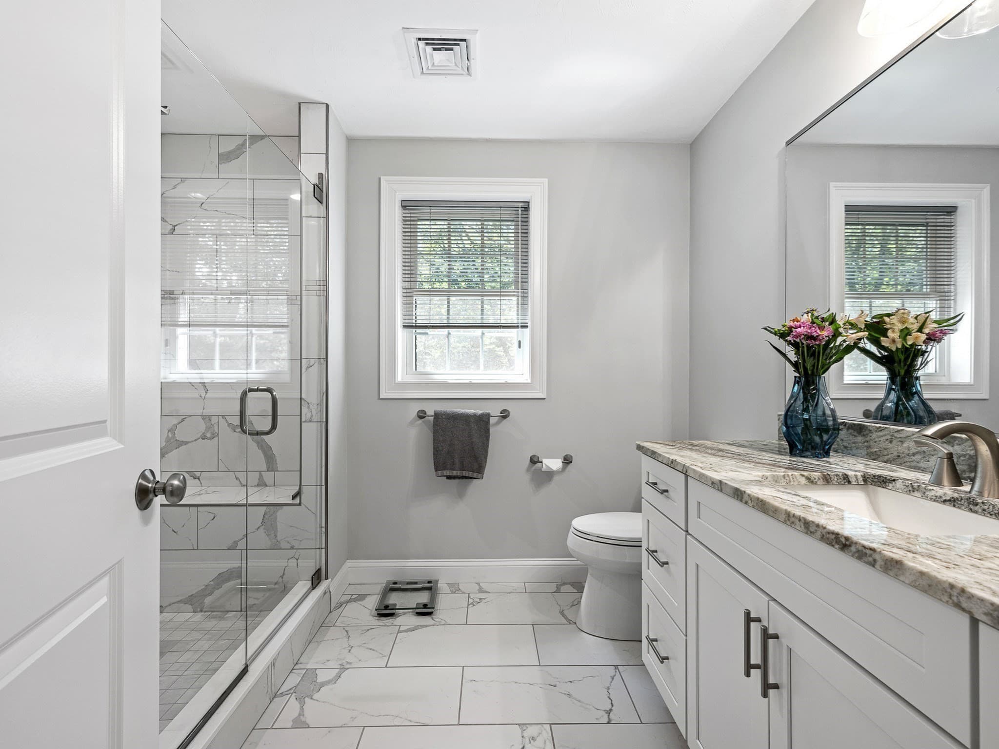 Single Family Residence at 85 East St, Uxbridge MA 01569, photo 28 of 42