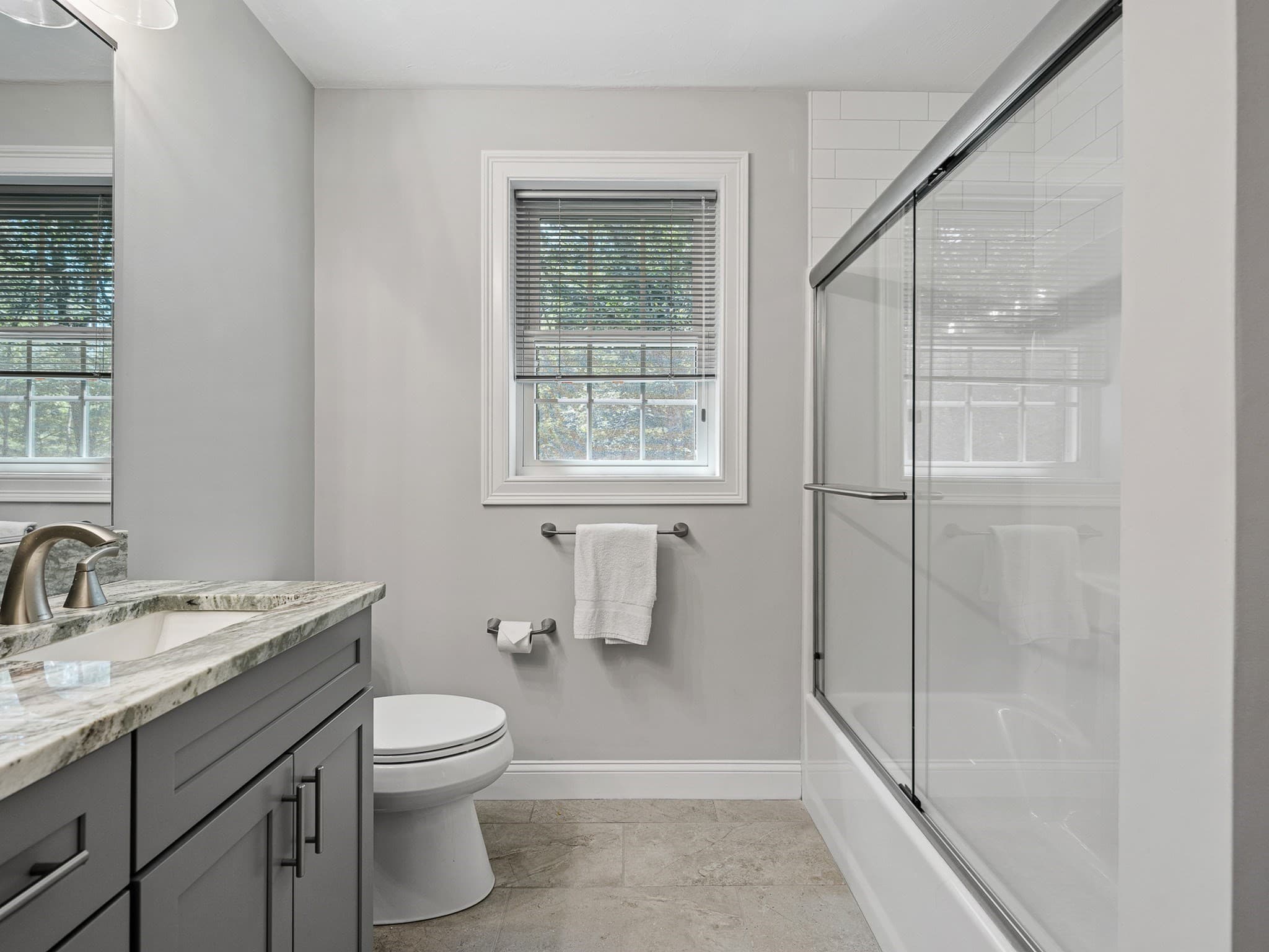 Single Family Residence at 85 East St, Uxbridge MA 01569, photo 21 of 42