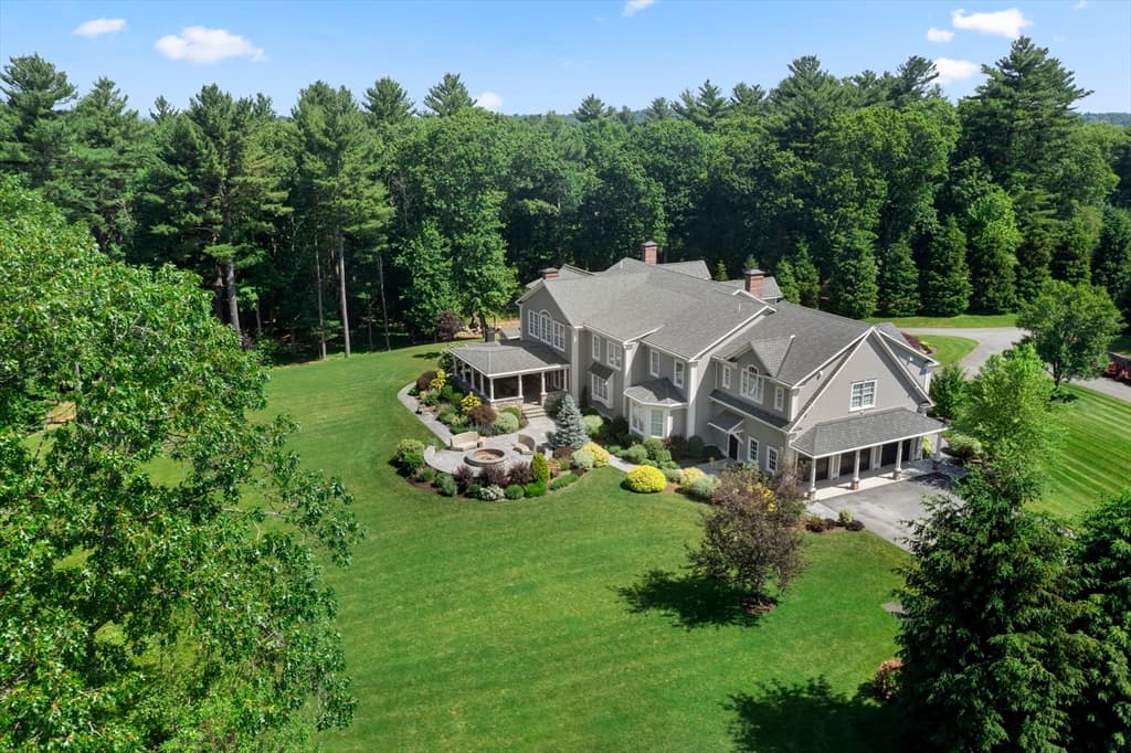 540 Harland St, Milton MA 02186