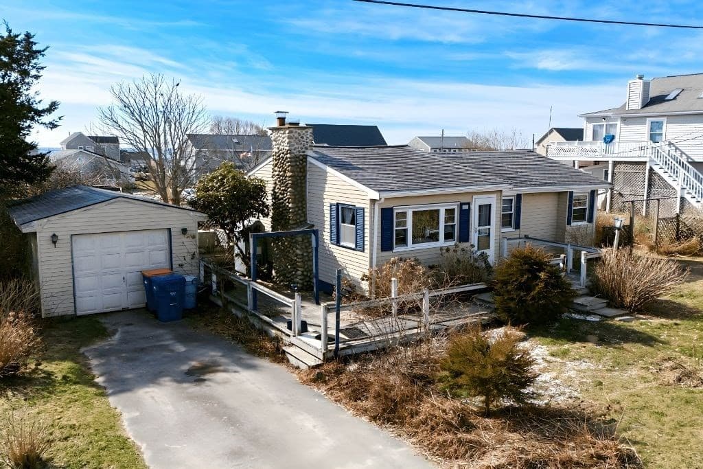 Single Family Residence at 22 3rd Street, Westport MA 02790, Westport, photo 2 of 9