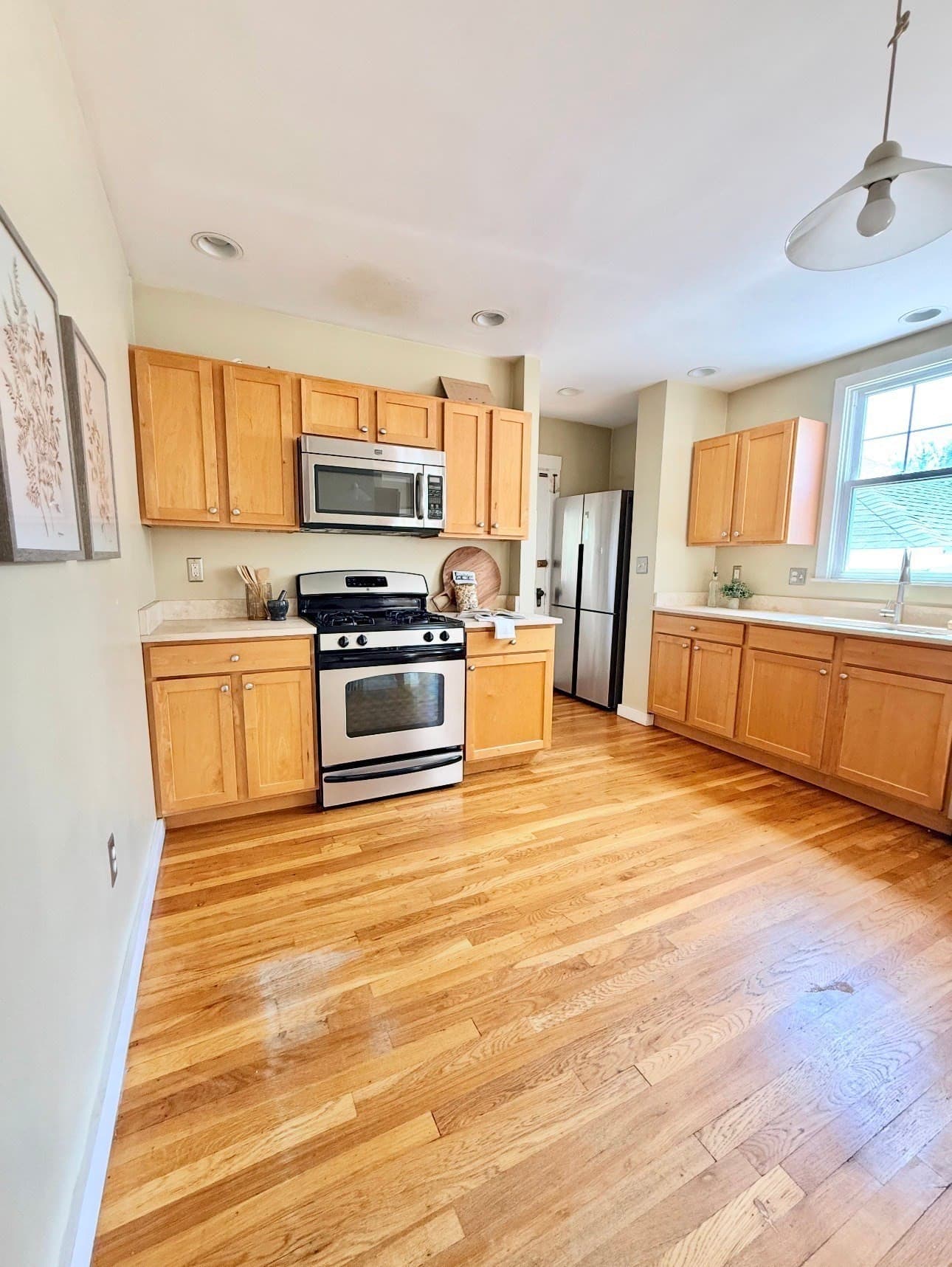 Condominium at 18 Chandler Street # 18, Arlington MA 02474, Arlington, photo 3 of 19