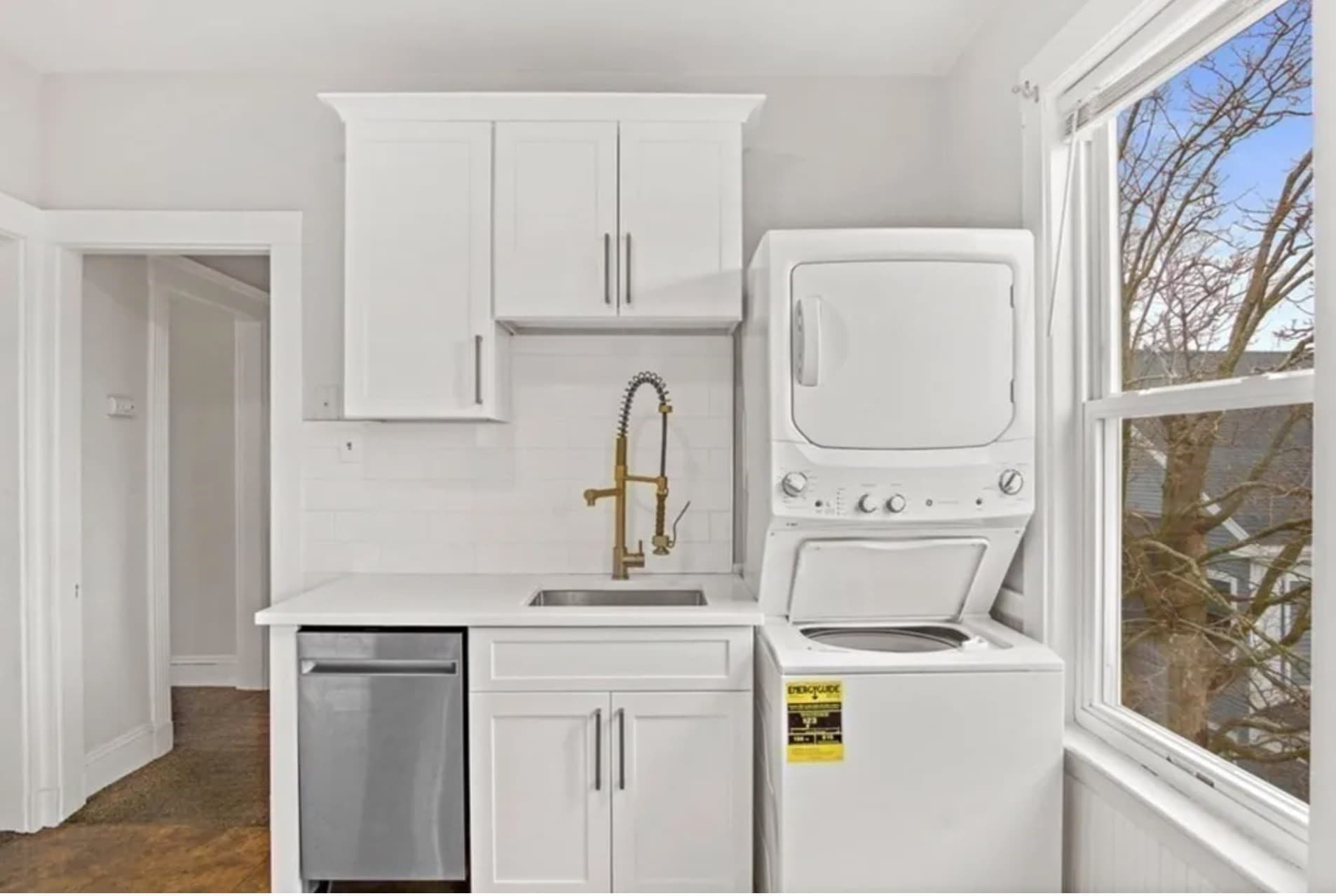 3 Family at 9 Sumner Sq, Boston MA 02125, Boston, photo 7 of 10