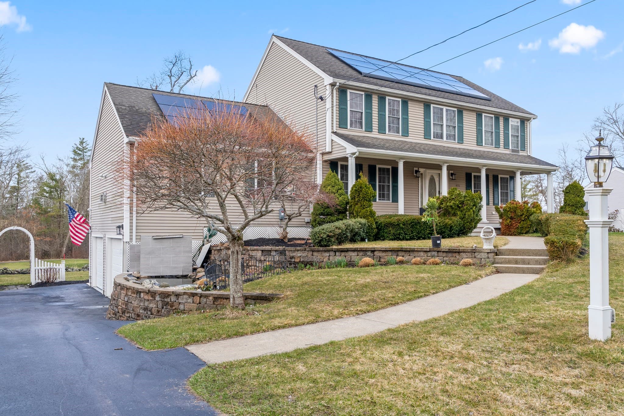 Single Family Residence at 455 East St, West Bridgewater MA 02379, West Bridgewater, photo 2 of 28