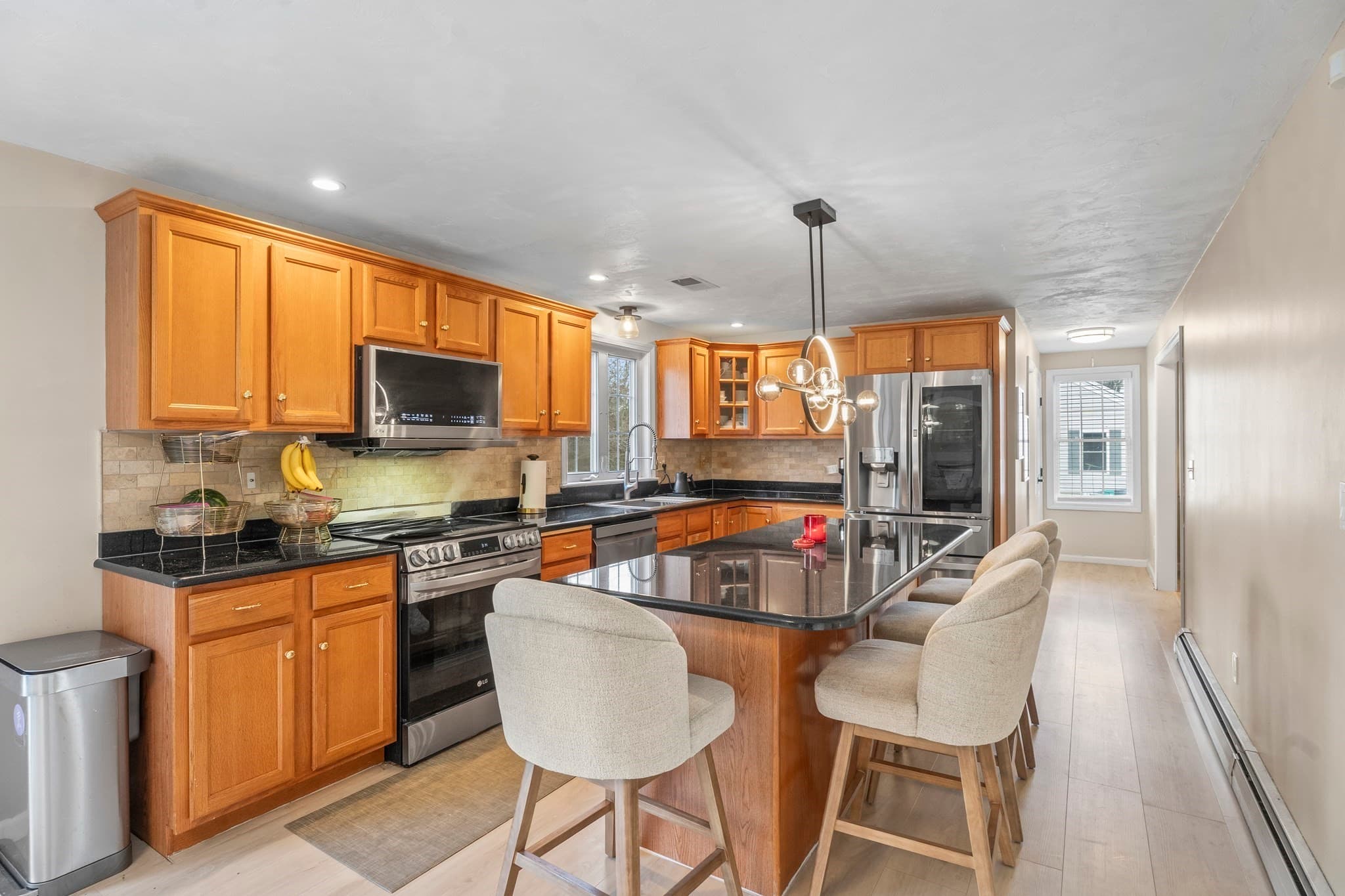 Single Family Residence at 455 East St, West Bridgewater MA 02379, West Bridgewater, photo 6 of 28
