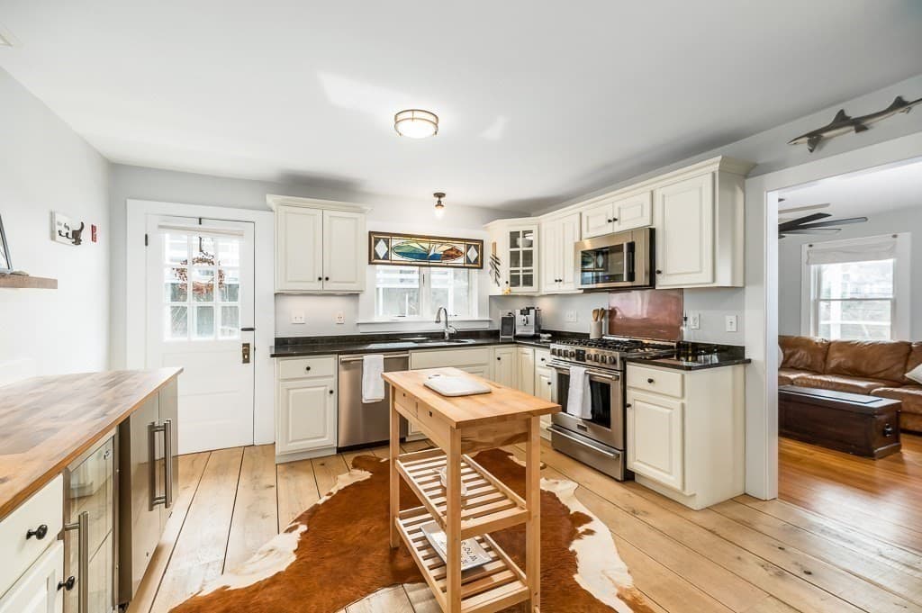 3 Vine Avenue, Rockport MA 01966 photo 9