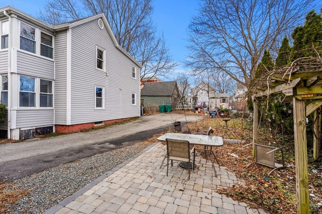 74 Myrtle St, Lynn MA 01905 photo 31