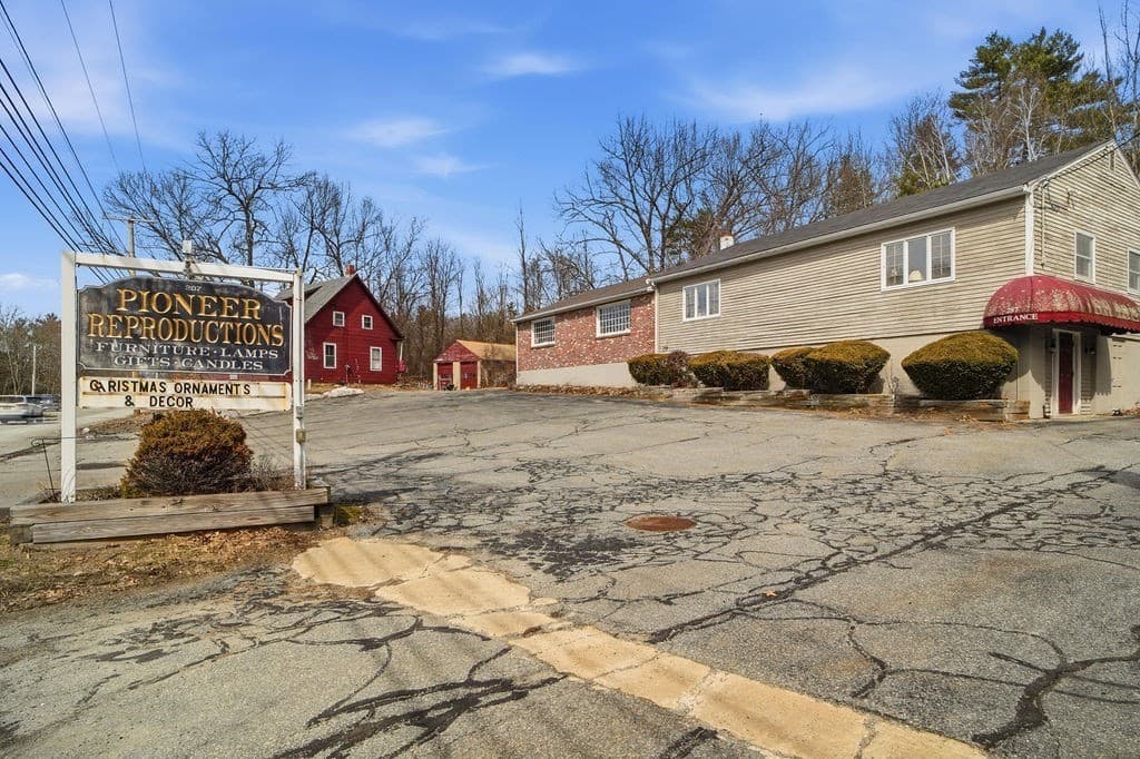 Commercial Sale at 285 Middlesex Rd, Tyngsborough MA 01879, photo 13 of 17