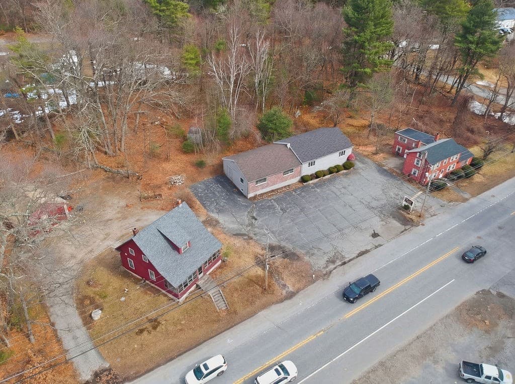 Commercial Sale at 285 Middlesex Rd, Tyngsborough MA 01879, photo 14 of 17