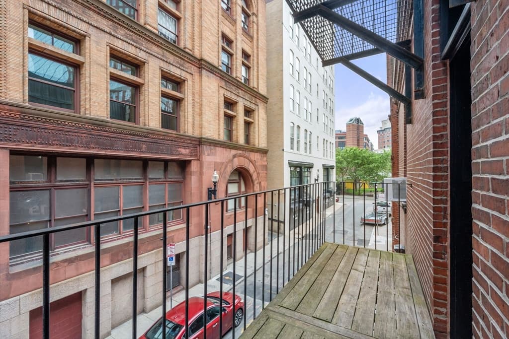 Condominium at 13-19 Stanhope Street # 2B, Boston MA 02116, photo 17 of 23