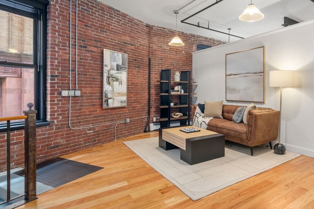 Condominium at 13-19 Stanhope Street # 2B, Boston MA 02116, photo 10 of 23
