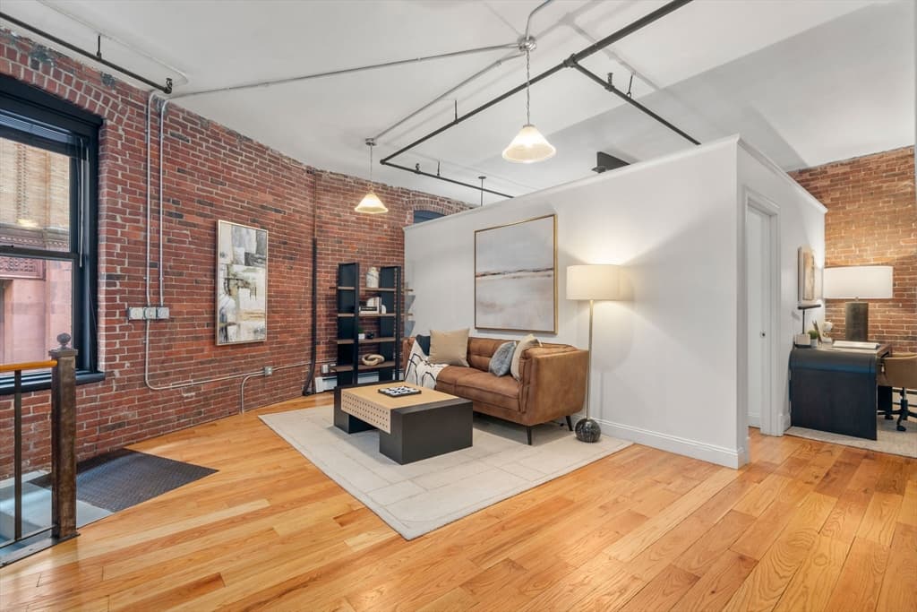 Condominium at 13-19 Stanhope Street # 2B, Boston MA 02116, photo 11 of 23