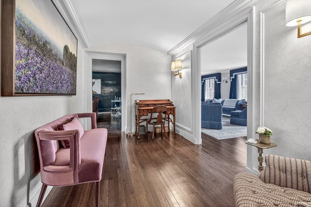 Condominium at 172 Beacon St # 3, Boston MA 02116, photo 6 of 39