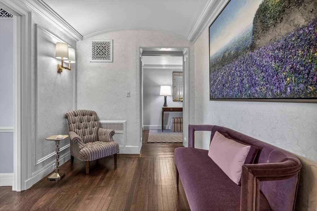 Condominium at 172 Beacon St # 3, Boston MA 02116, photo 7 of 39