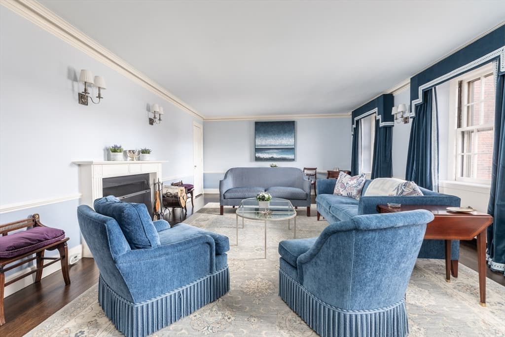 Condominium at 172 Beacon St # 3, Boston MA 02116, photo 3 of 39