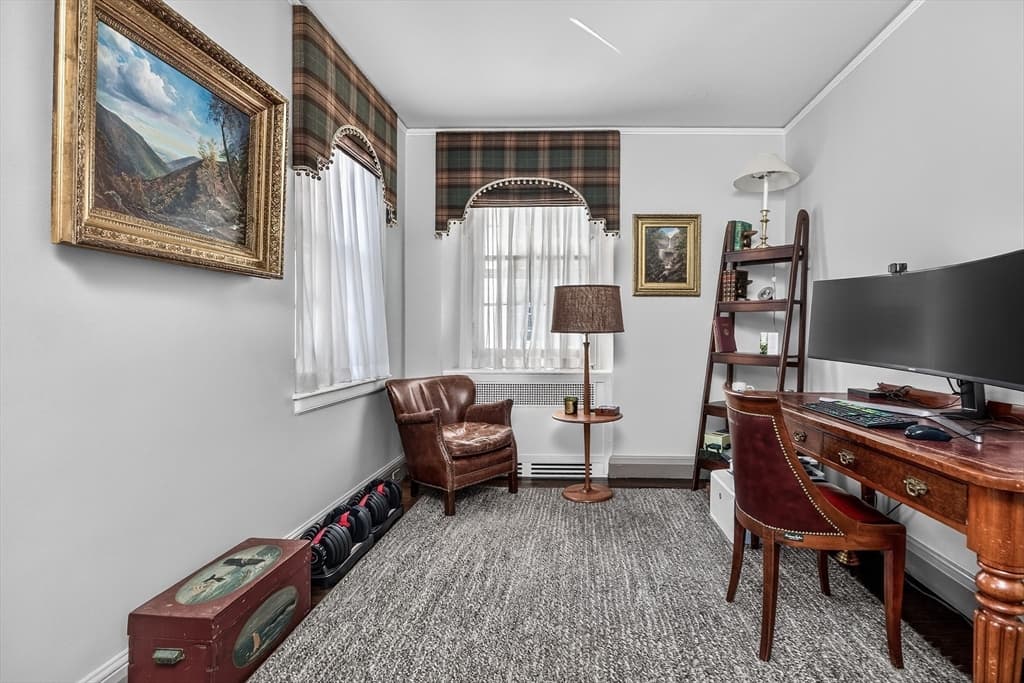 Condominium at 172 Beacon St # 3, Boston MA 02116, photo 32 of 39