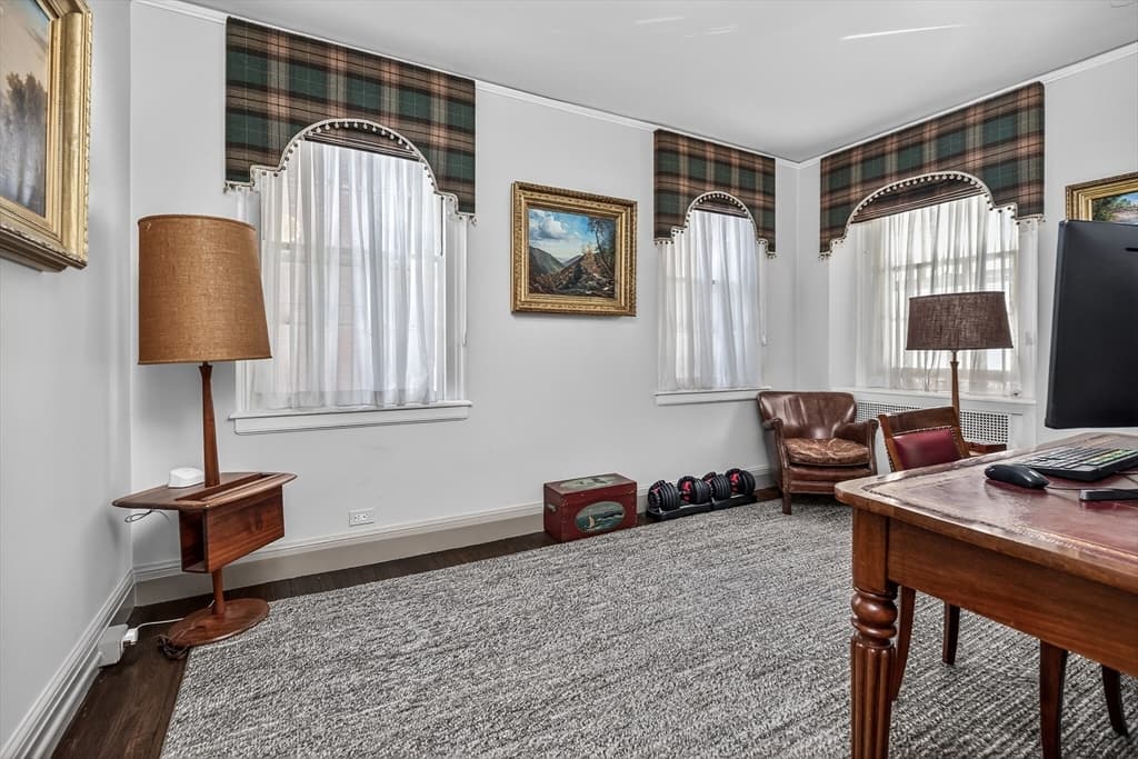 Condominium at 172 Beacon St # 3, Boston MA 02116, photo 31 of 39