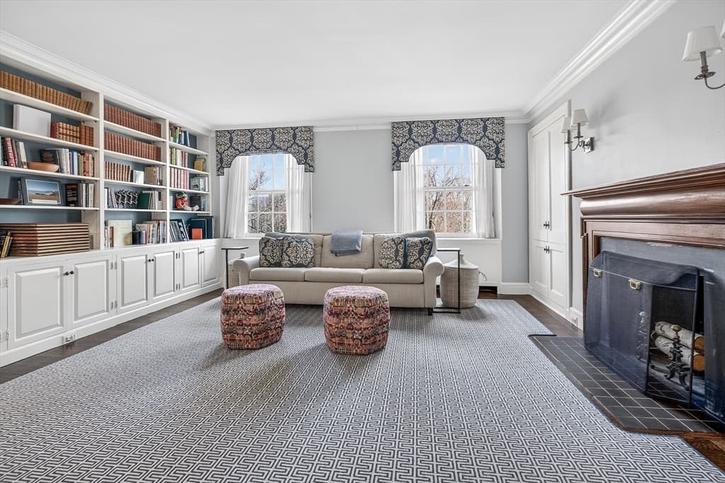 Condominium at 172 Beacon St # 3, Boston MA 02116, photo 25 of 39