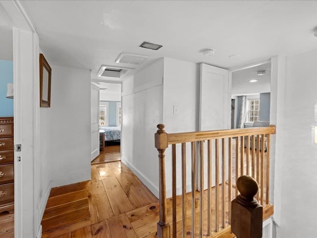 Single Family Residence at 555 Webster St., Marshfield MA 02050, photo 27 of 36