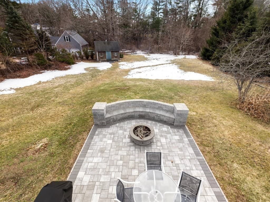 Single Family Residence at 555 Webster St., Marshfield MA 02050, photo 13 of 36