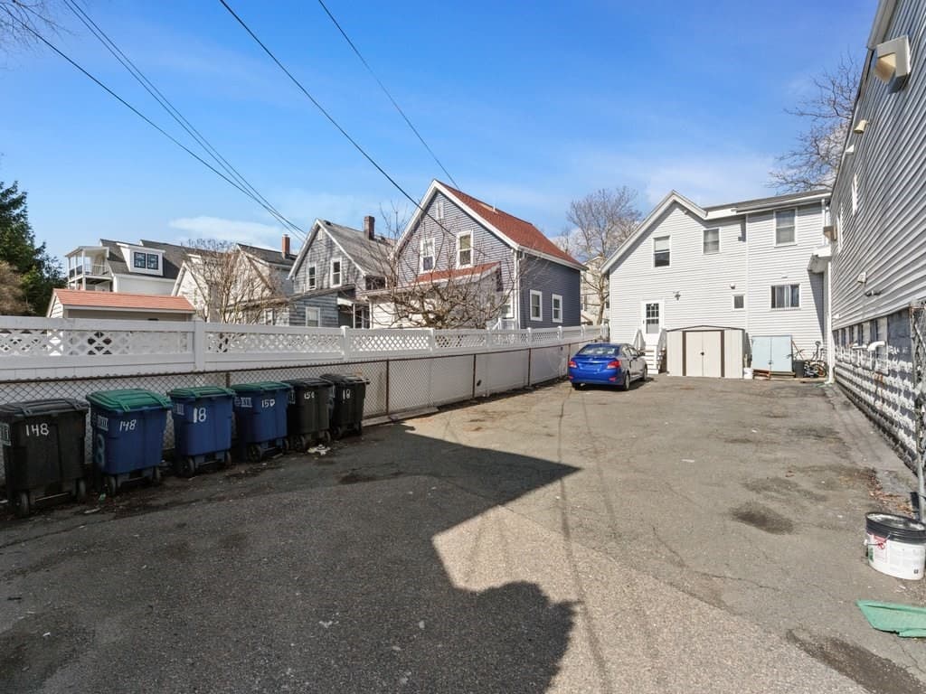 4 Family at 148 Pearl, Somerville MA 02145, photo 8 of 20