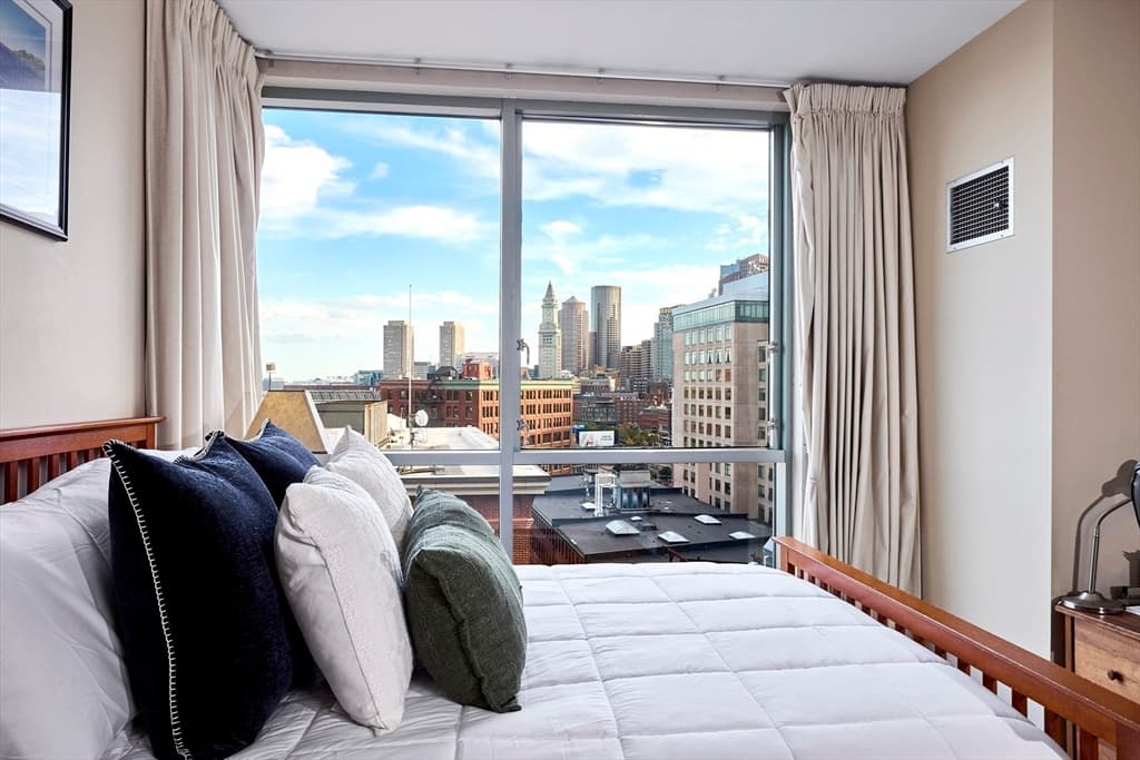 234 Causeway St # 918, Boston MA 02114