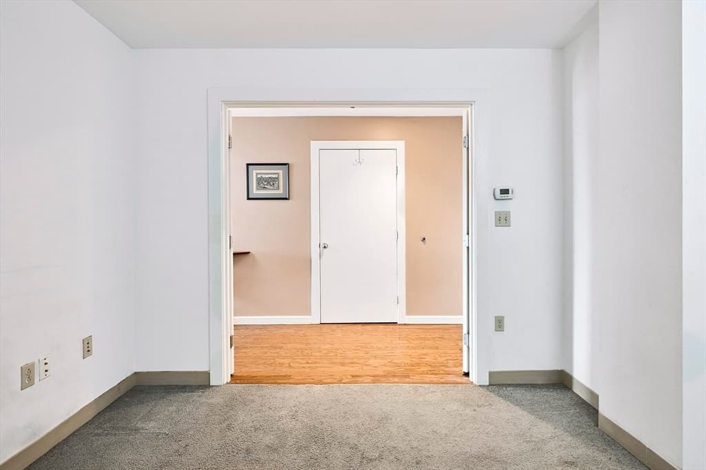 Condominium at 234 Causeway St # 918, Boston MA 02114, photo 9 of 18
