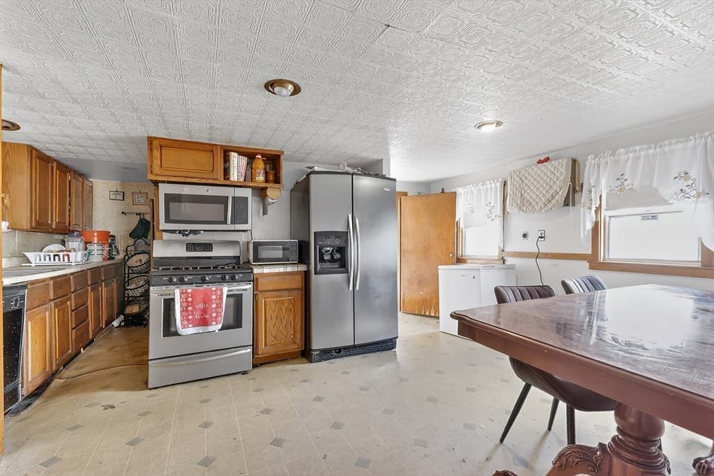 35 Canobieola Rd, Methuen MA 01844 photo 6
