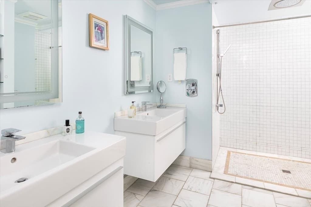Single Family Residence at 214 Beacon, Boston MA 02116, Boston, photo 16 of 23