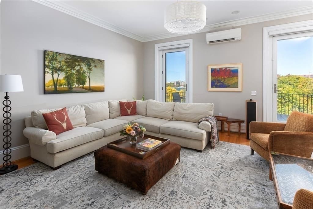 Single Family Residence at 214 Beacon, Boston MA 02116, Boston, photo 7 of 23