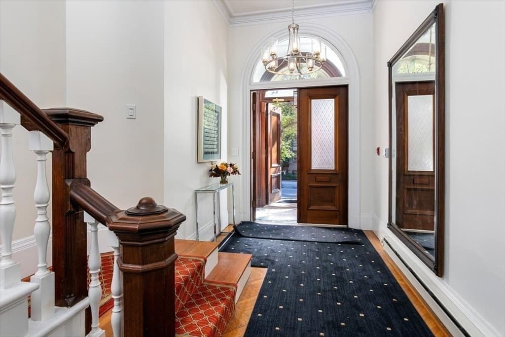 Single Family Residence at 214 Beacon, Boston MA 02116, Boston, photo 5 of 23